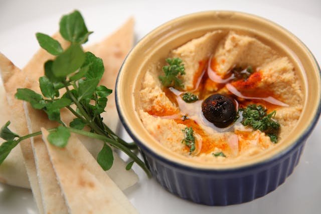 Hummus kawaram,Menu_Salads_Starter_Labanese food_Cafe